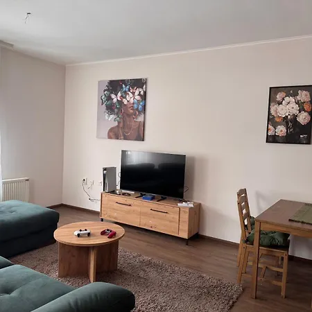 شقة New At The Center Of The *