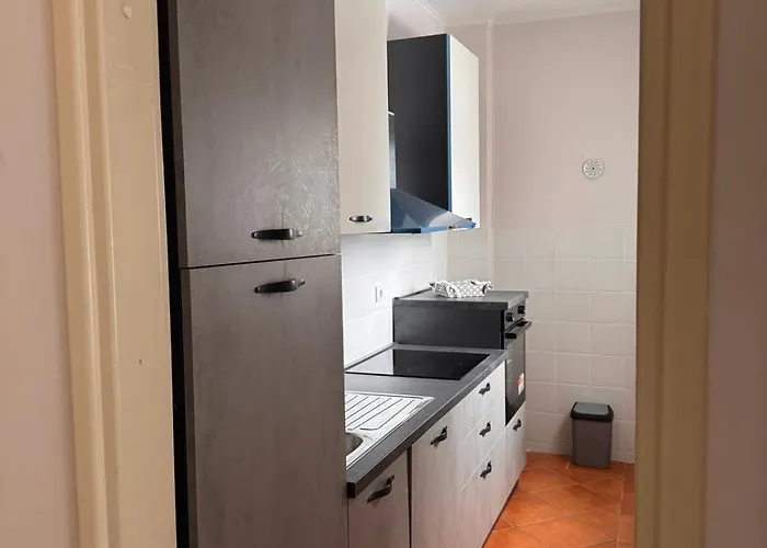 New At The Center Of The * Ni