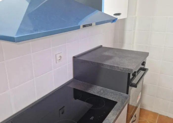 New At The Center Of The Ni