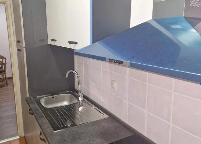 New At The Center Of The * Ni